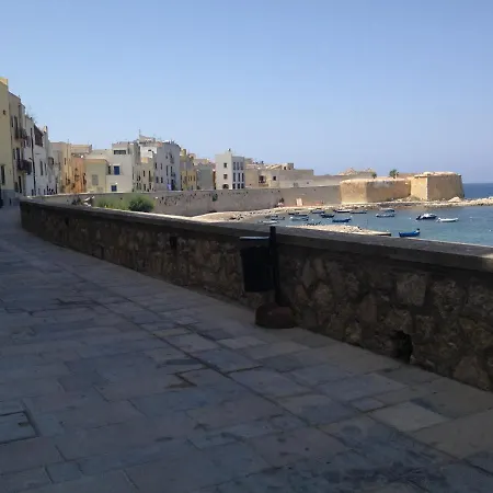 Blue Sea Apartment Trapani